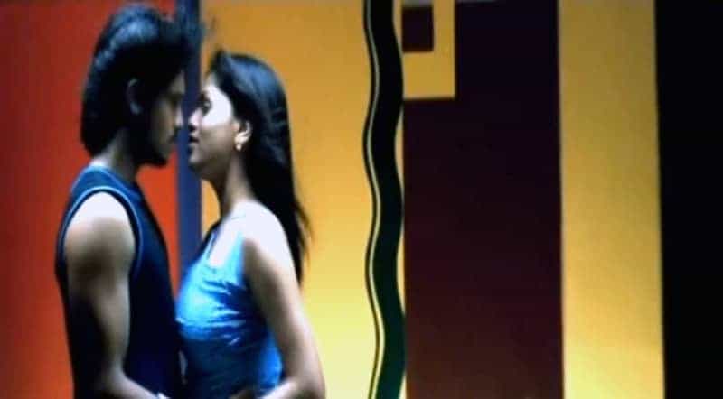 Un Thalai Mudi Song Lyrics
