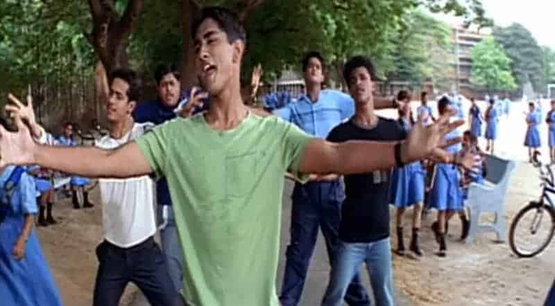 Paal Pole Pathinaaril Song Lyrics