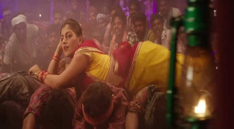 Sakalakala Valli Song Lyrics