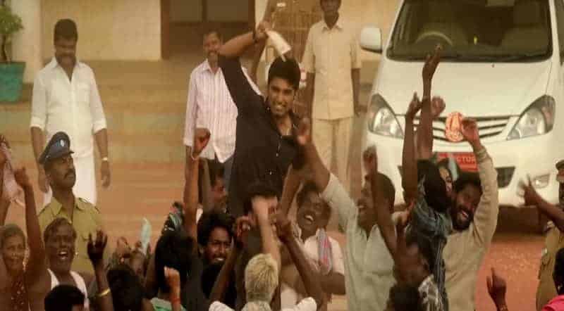 Vaan Thodave Song Lyrics