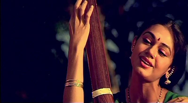 Yamunai Aatrile Song Lyrics