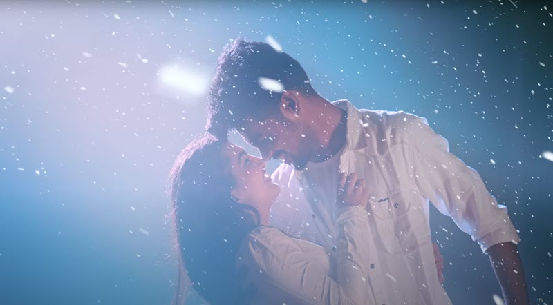 Hey Singari Song Lyrics